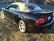 Ford Mustang 90076 miles
